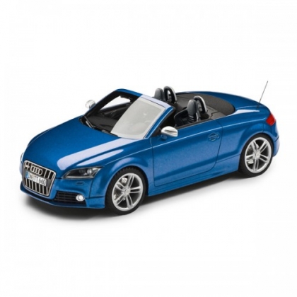 voiture-miniature-audi-tts