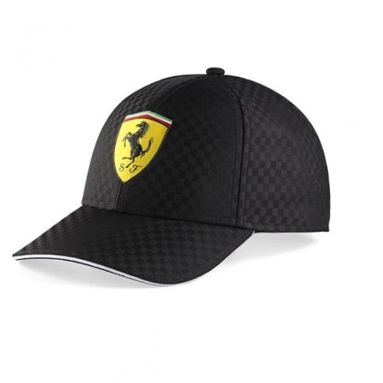 casquette-ferrari