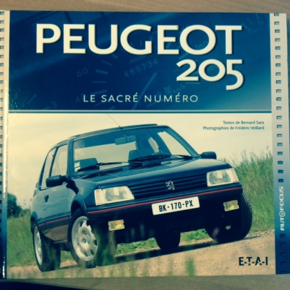 peugeot205-livre