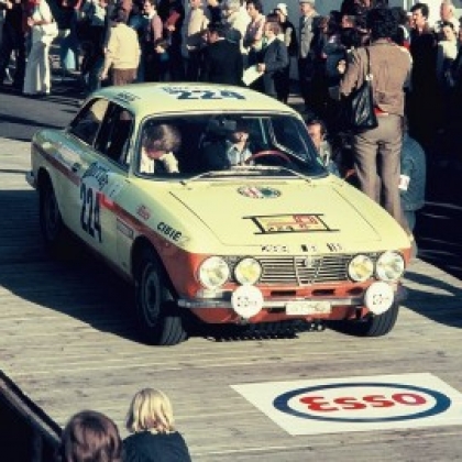 alfa-romeo-2000gtv