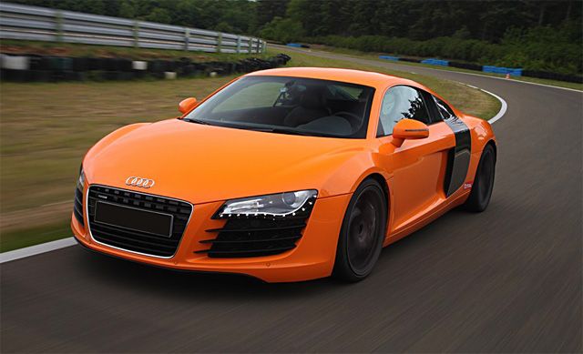 AUDI-R8