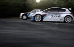 Peugeot 205 T16 vs 208 T16