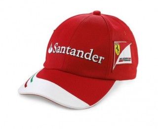 casquette-ferrari-team-rouge