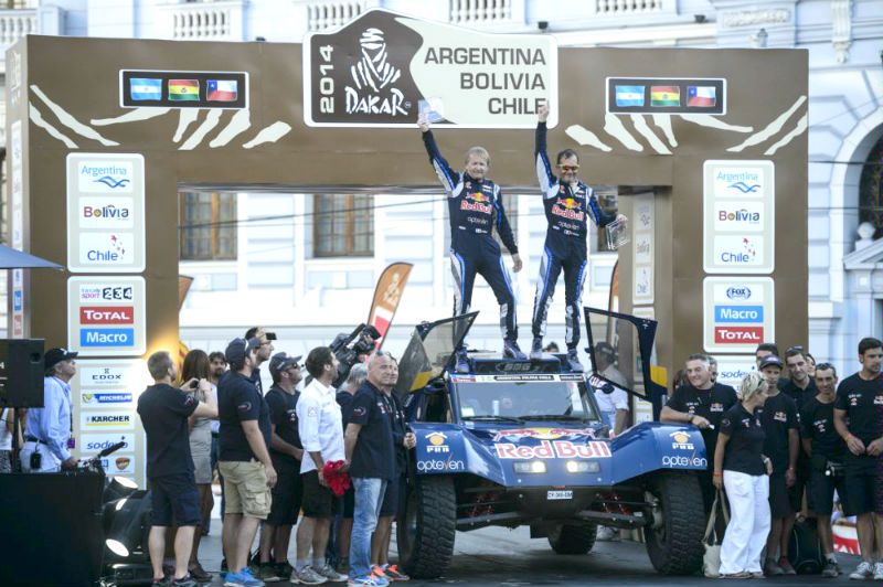 chabot-pillot-arrivee-2014-dakar