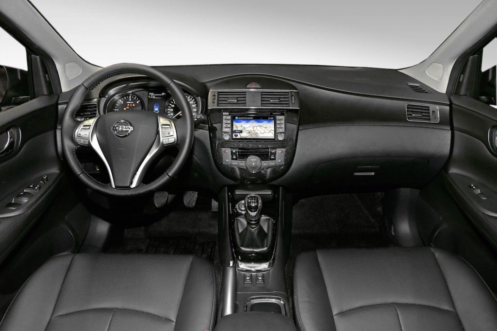 interieur-nissan-pulsar