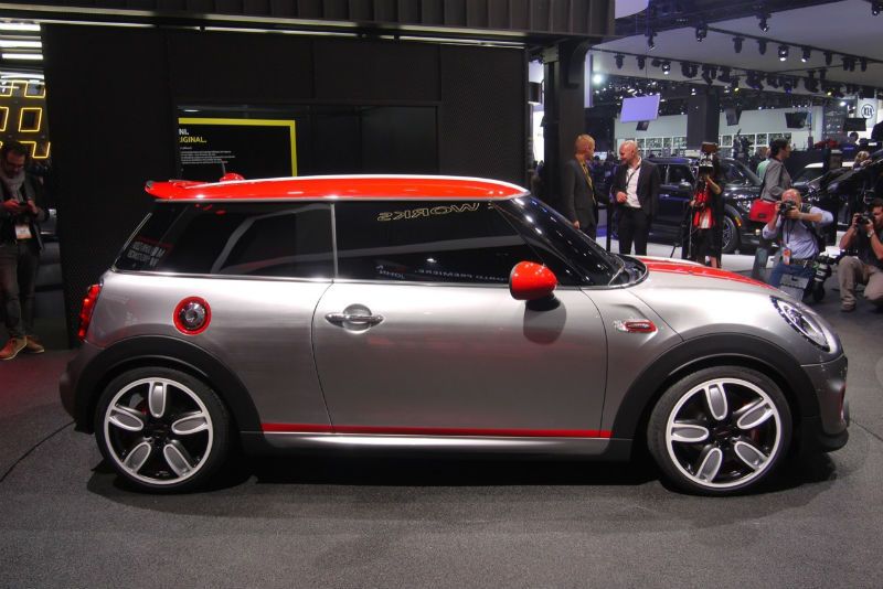 mini-john-cooper-works-2014